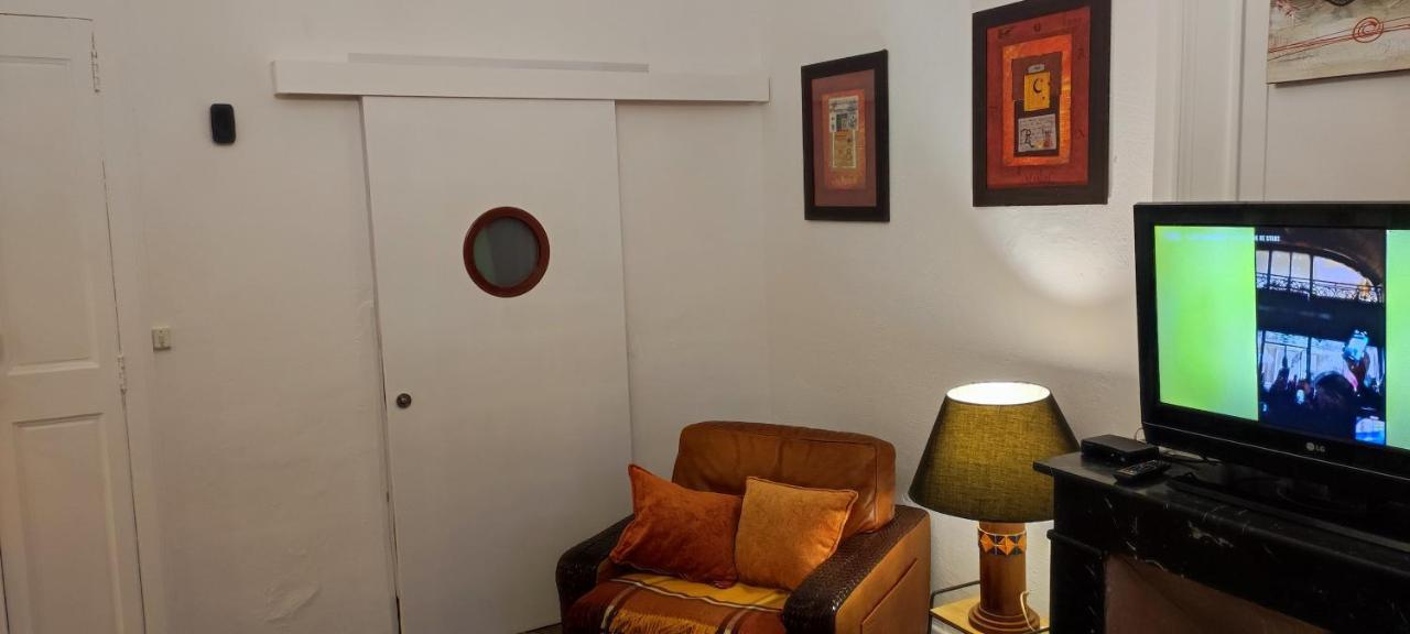 Au Quatre, 2em Etage Centre Historique Holiday home *