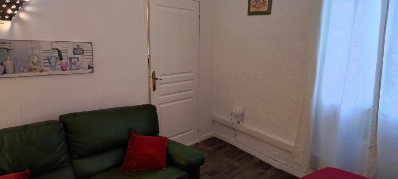 Au Quatre, 2em Etage Centre Historique Pezenas